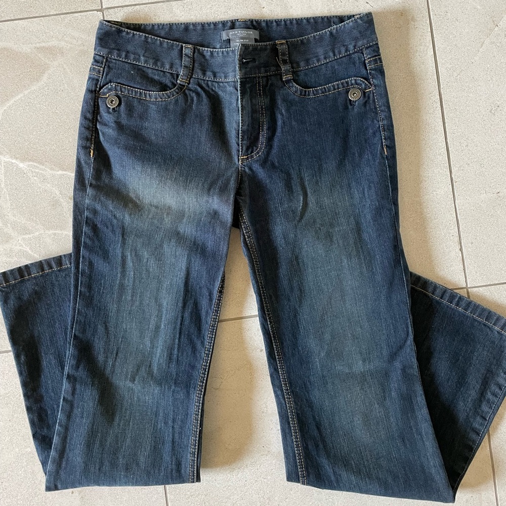 Ann Taylor Slim Fit Bootcut Jeans- size 6P